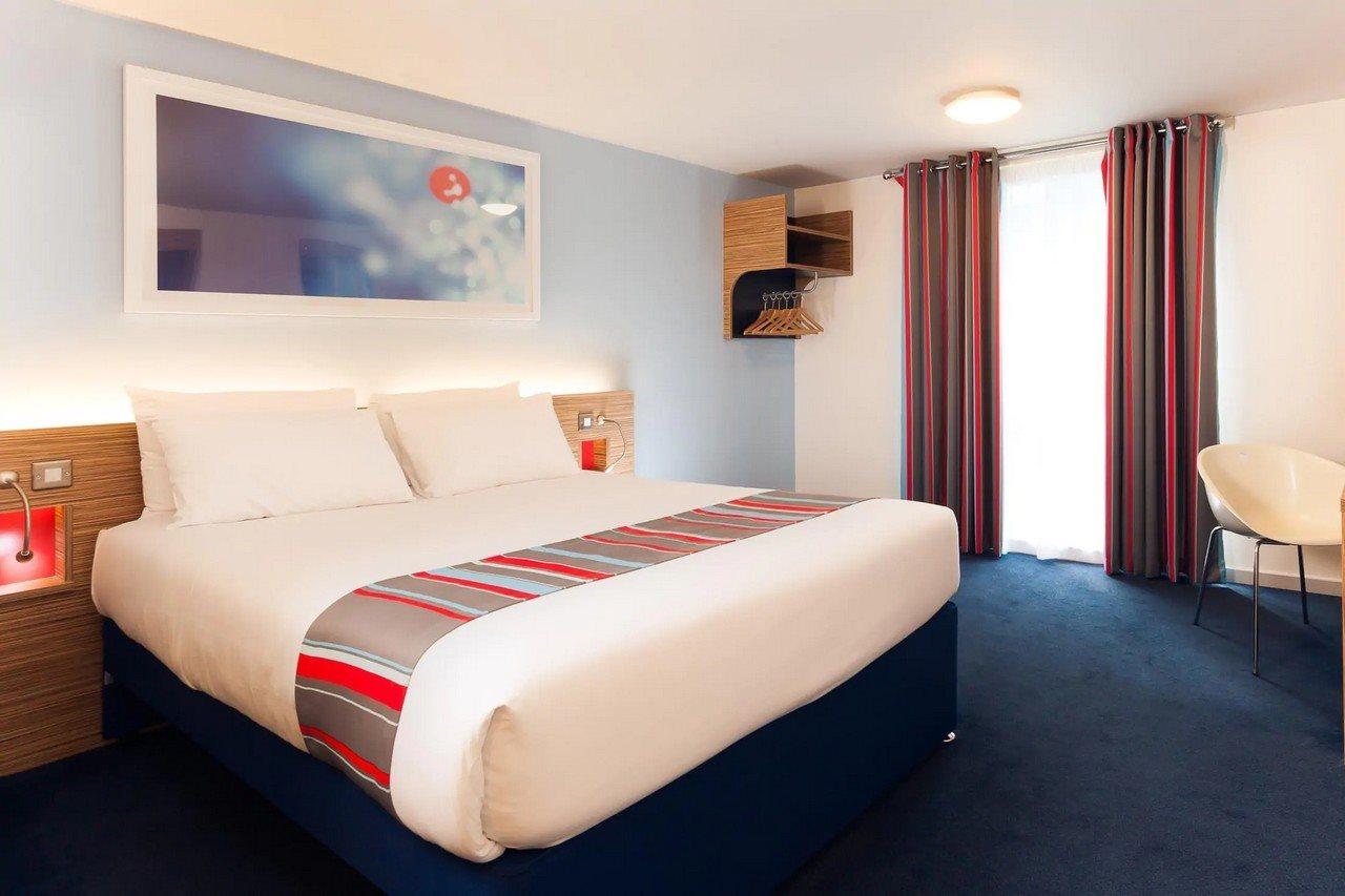แทรเวลลอดจ์ ดาร์ลิงตัน Hotel ภายนอก รูปภาพ